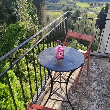 Nyaraló Dina's House *