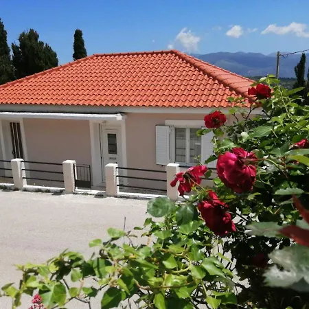 بيت للعطل Dina's House *