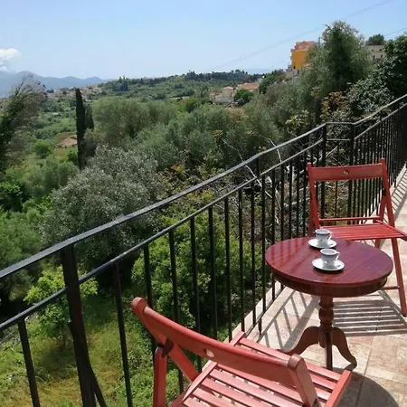 Dina's House Nyaraló