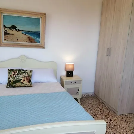 Hébergement de vacances Dina's House *