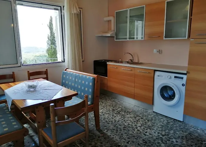 Dina's House Agia Thekli