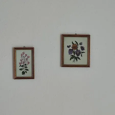 Dina's House * Agia Thekli