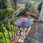 Dom wakacyjny Dina's House *