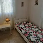 Dina's House Agia Thekli